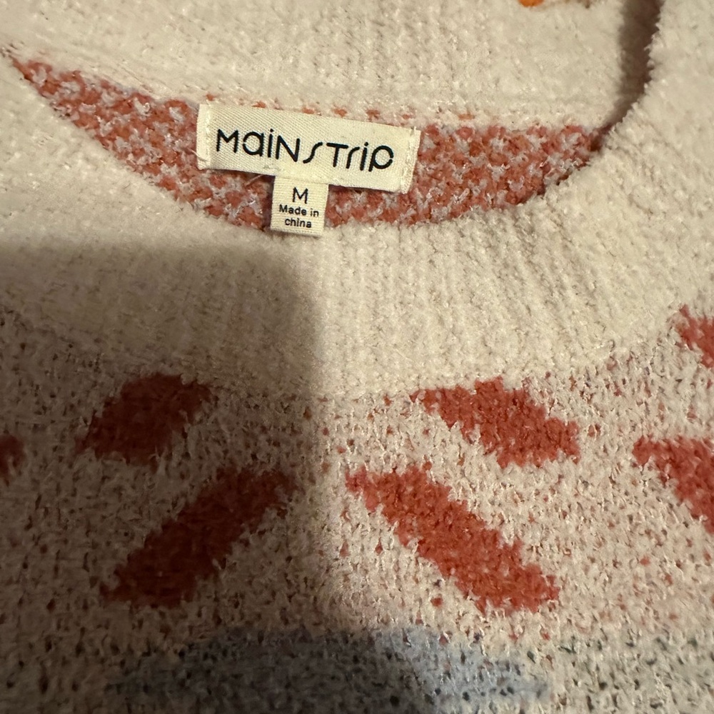 Aztec sweater - Picture 2 of 3